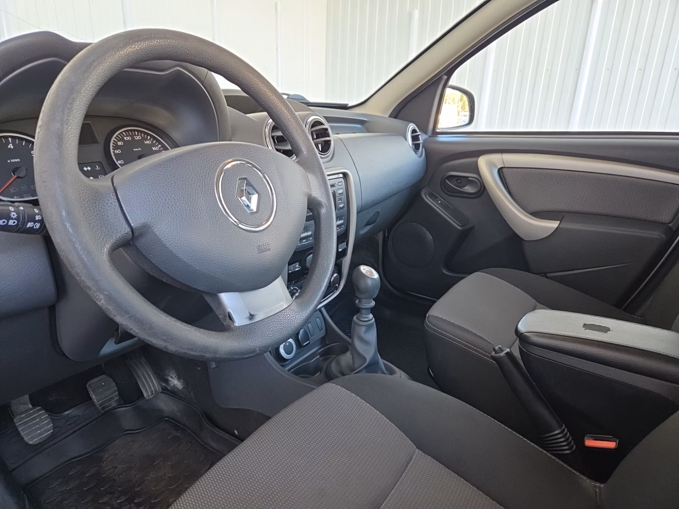 Renault Duster фото 11