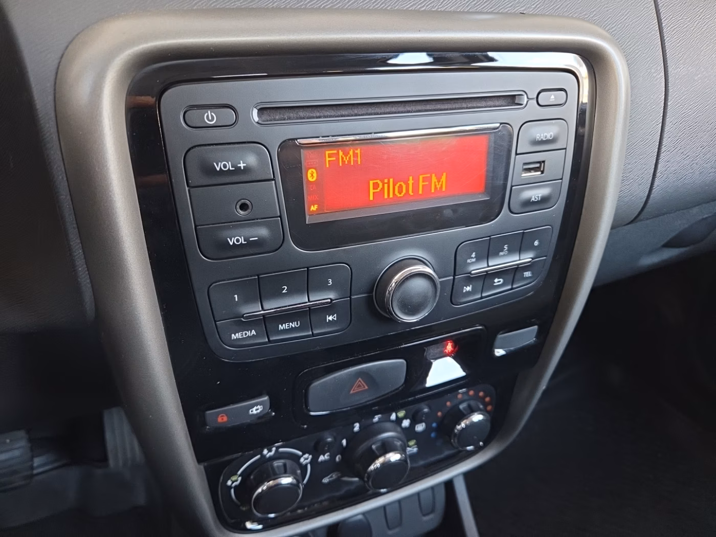 Renault Duster фото 20