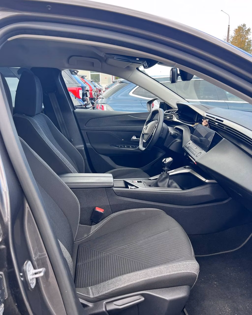 Peugeot 308 фото 14