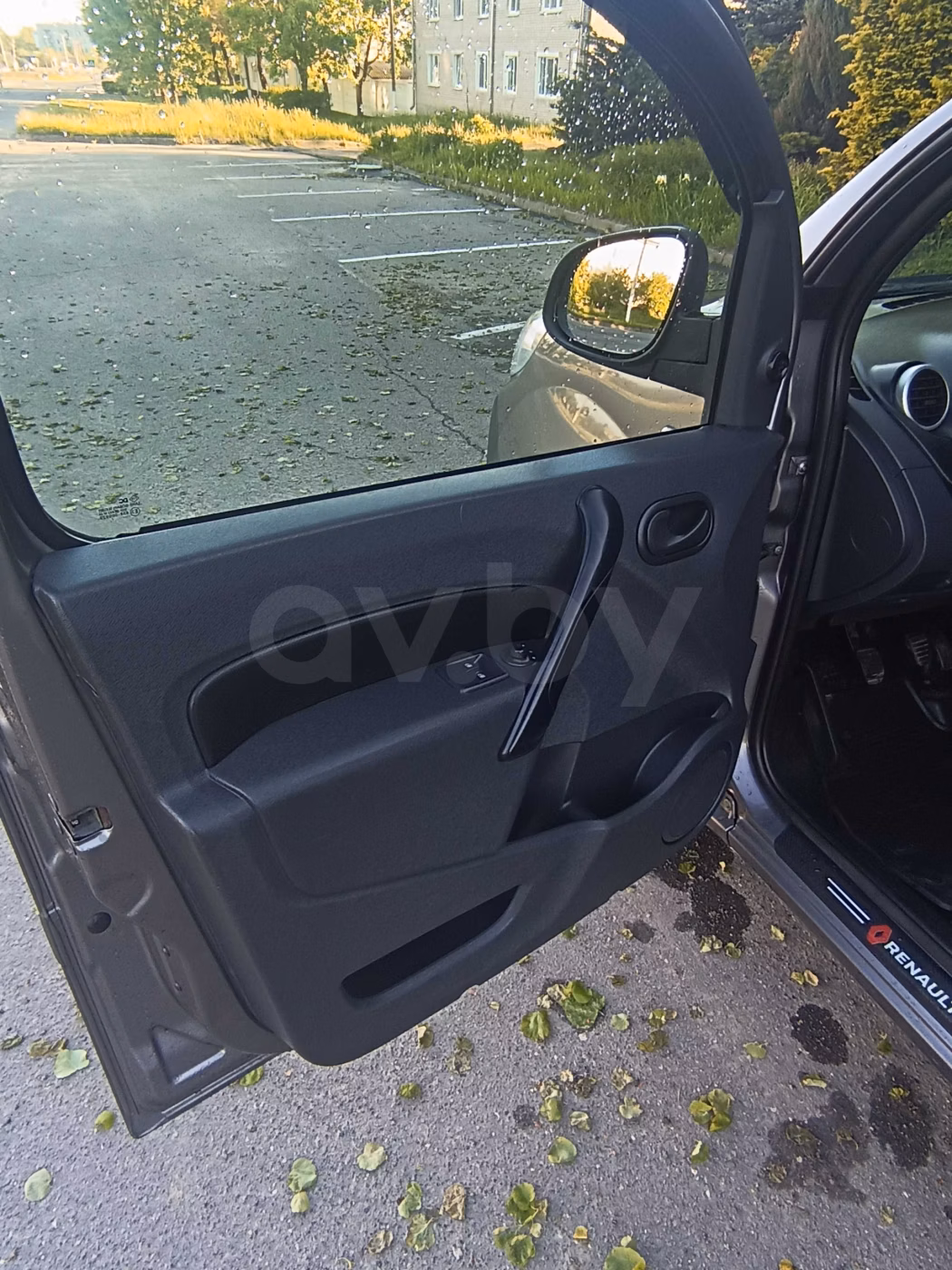 Renault Kangoo фото 12
