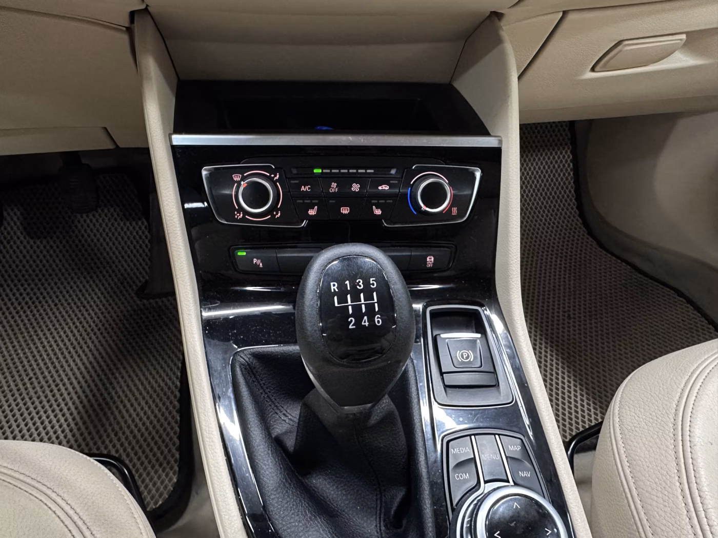 BMW 2 серия Gran Tourer фото 13