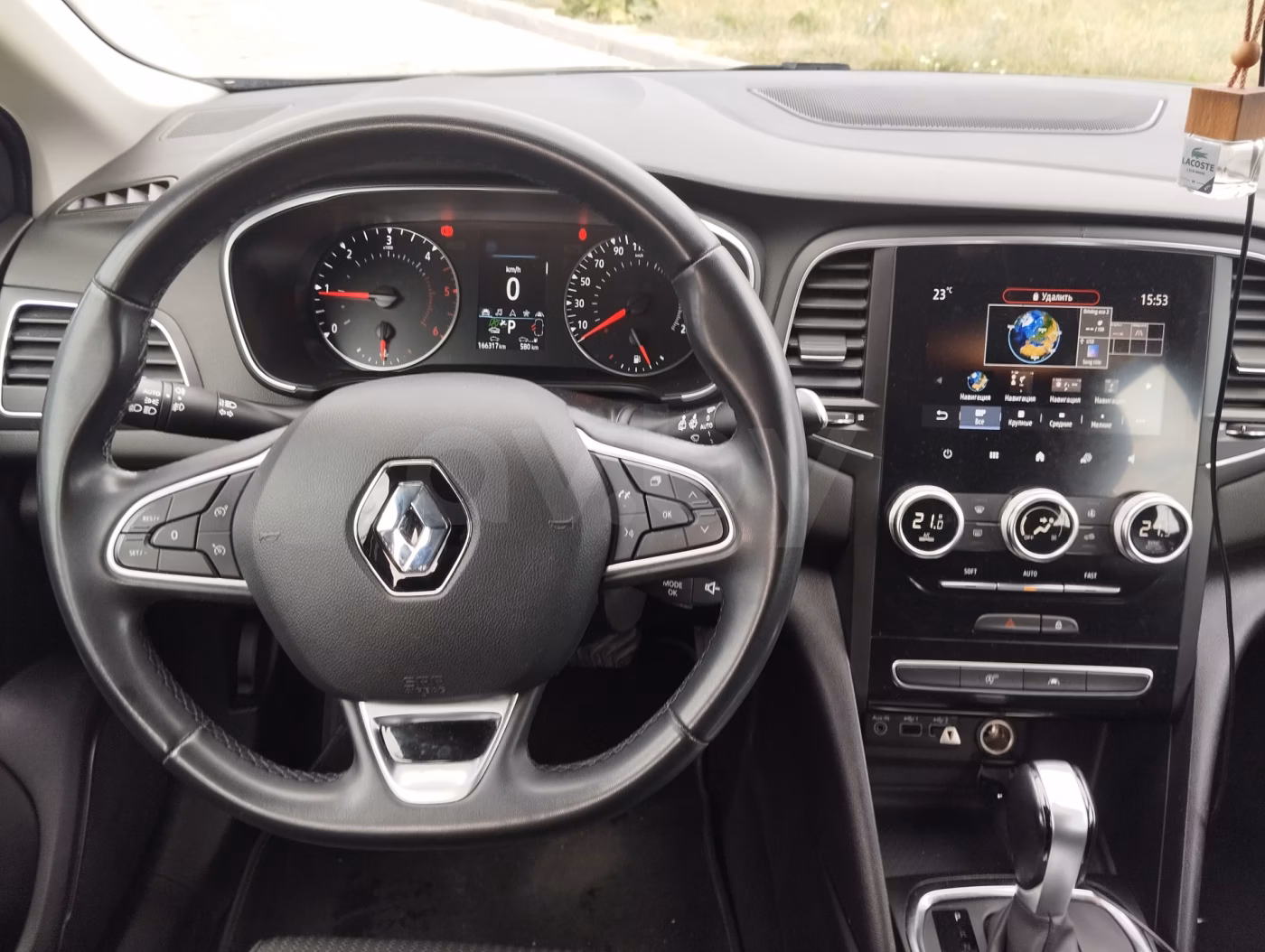 Renault Megane фото 14