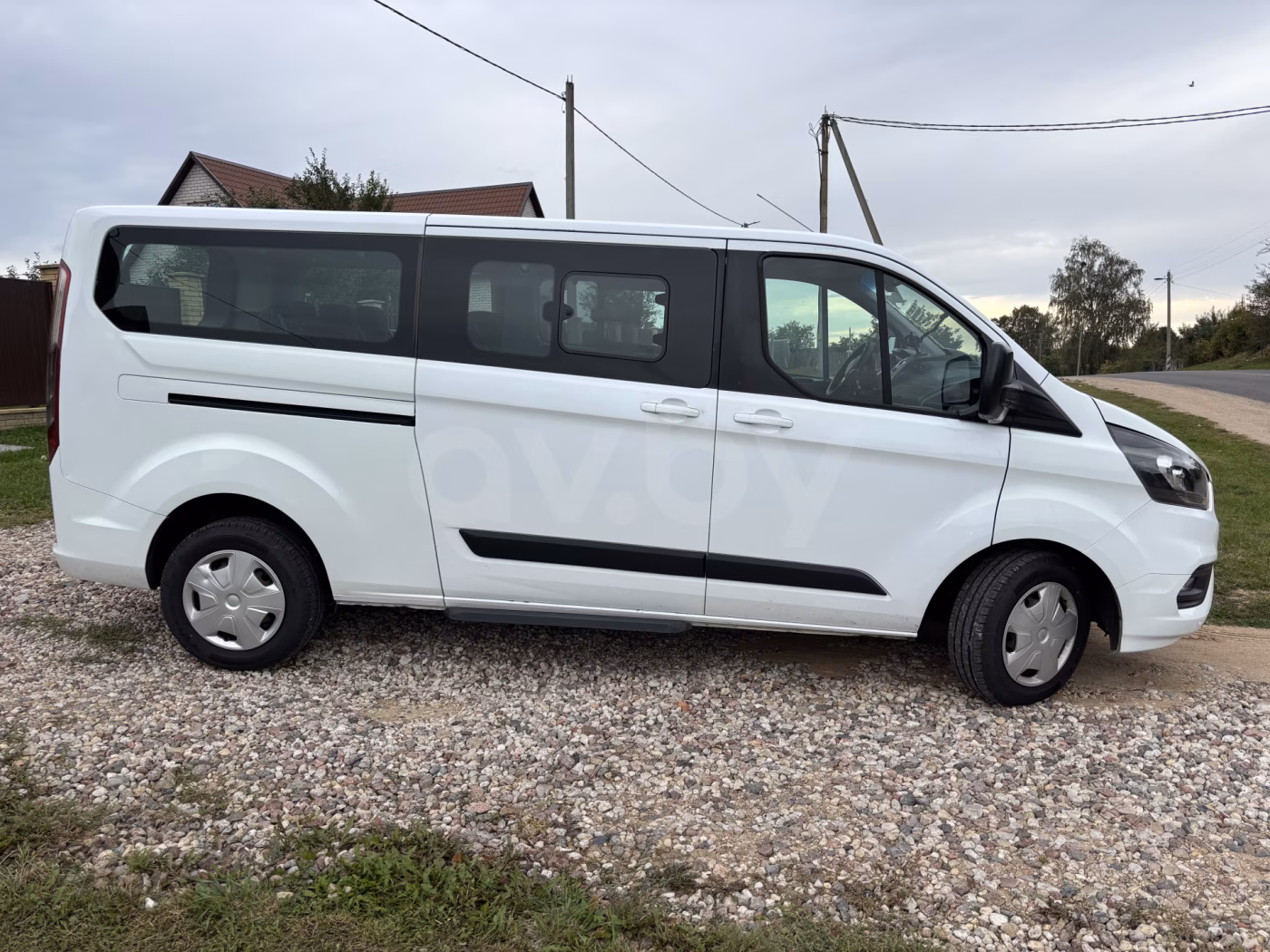 Ford Tourneo Custom фото 2