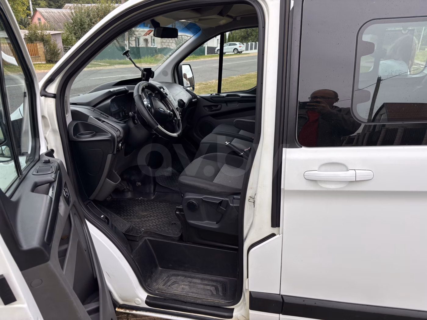 Ford Tourneo Custom фото 6