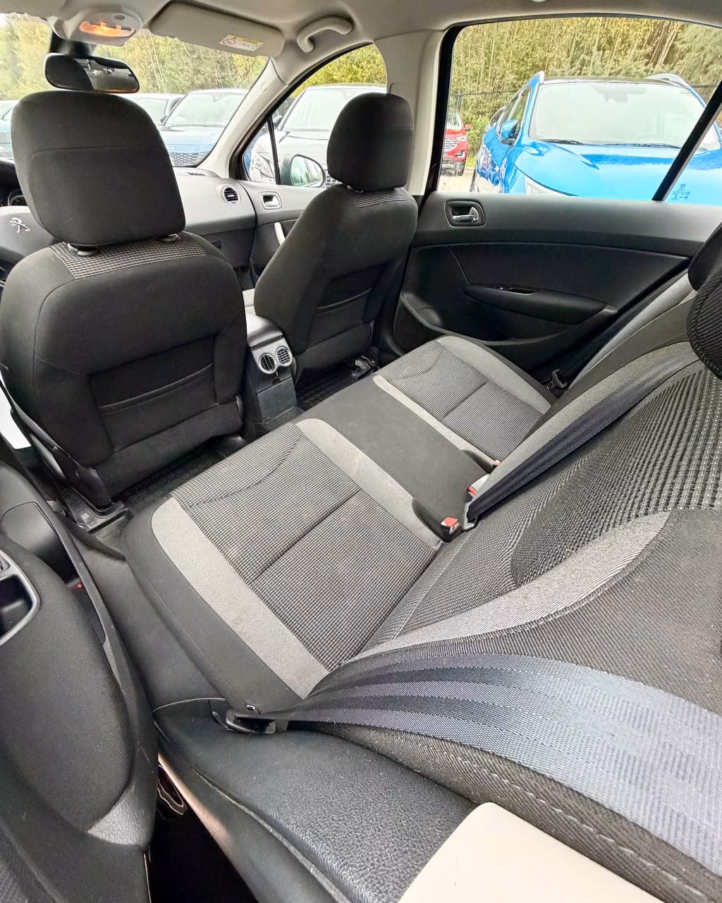 Peugeot 408 фото 18