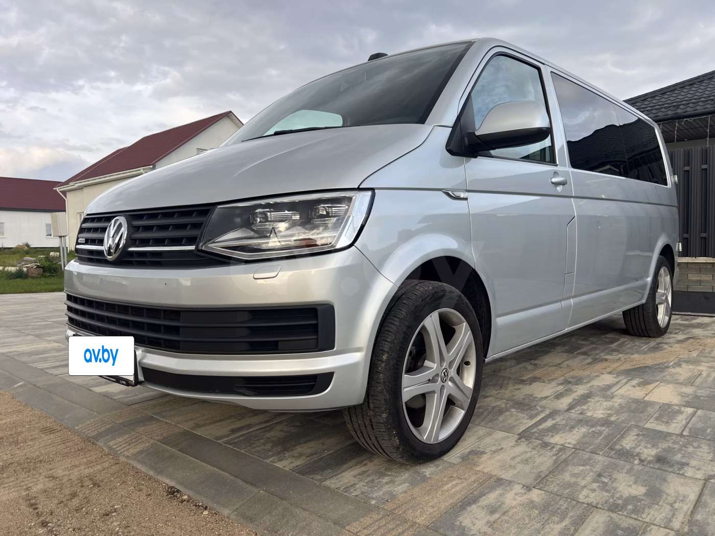 Volkswagen Caravelle