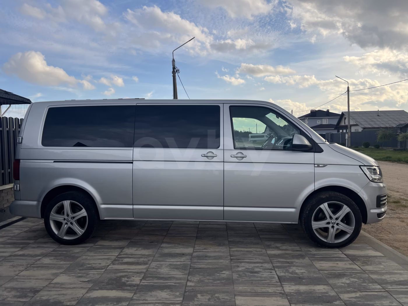 Volkswagen Caravelle фото 4