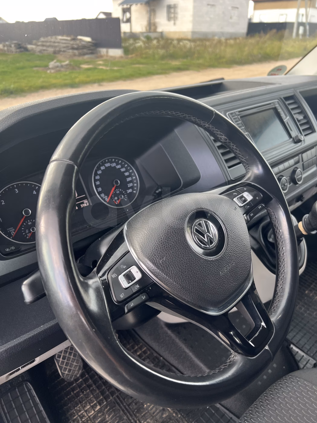 Volkswagen Caravelle фото 13