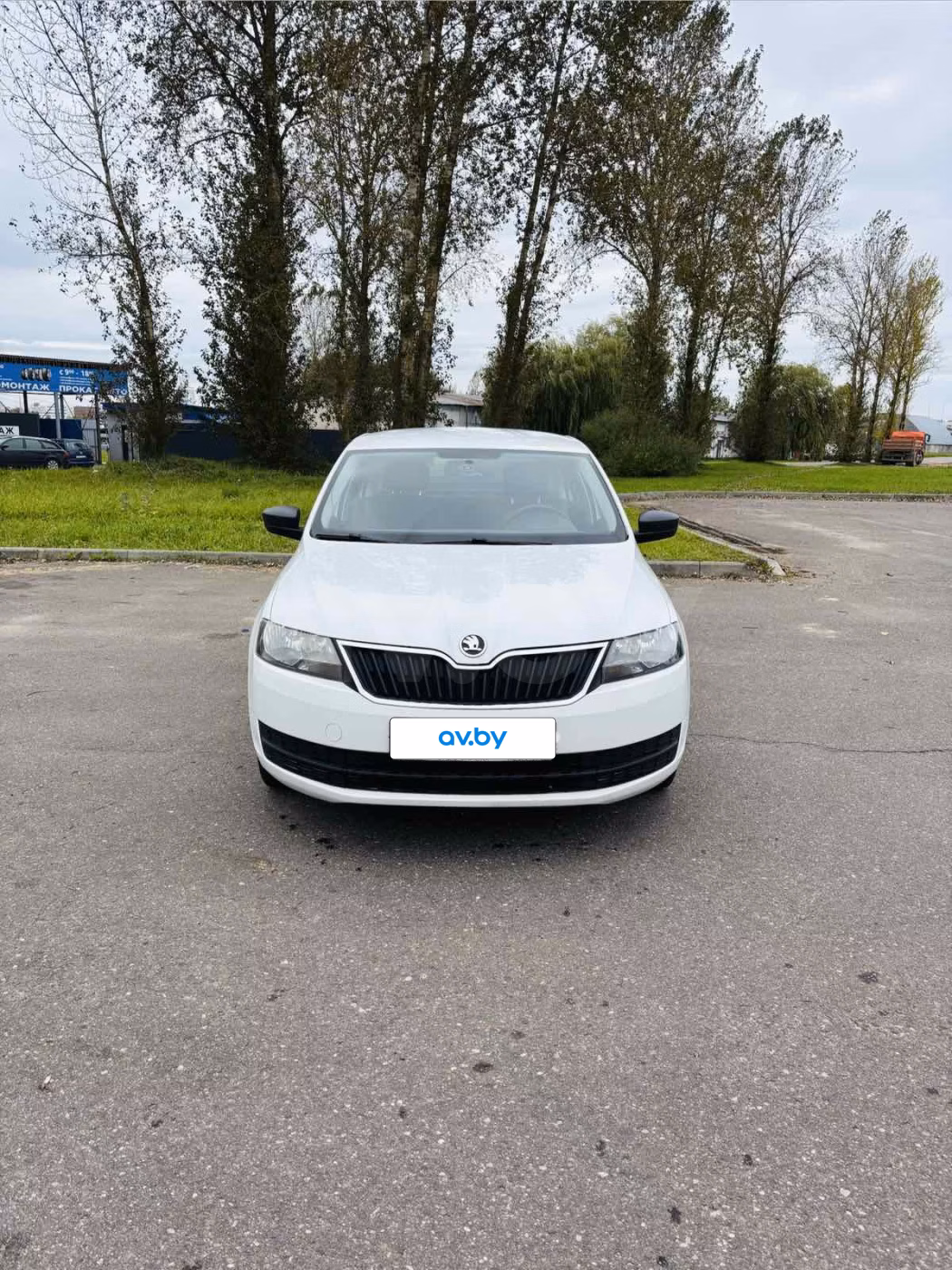 Skoda Rapid фото 2