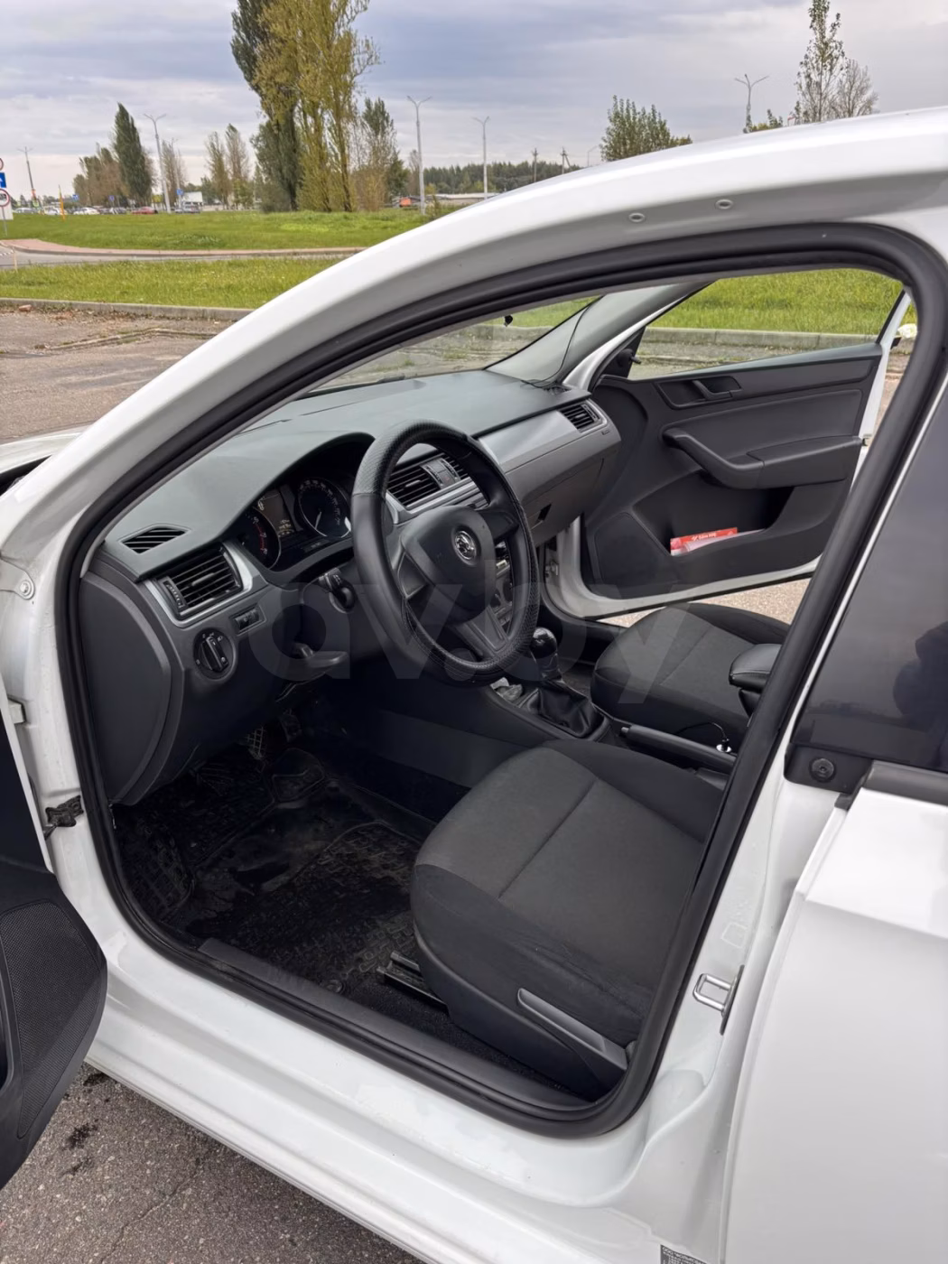 Skoda Rapid фото 7
