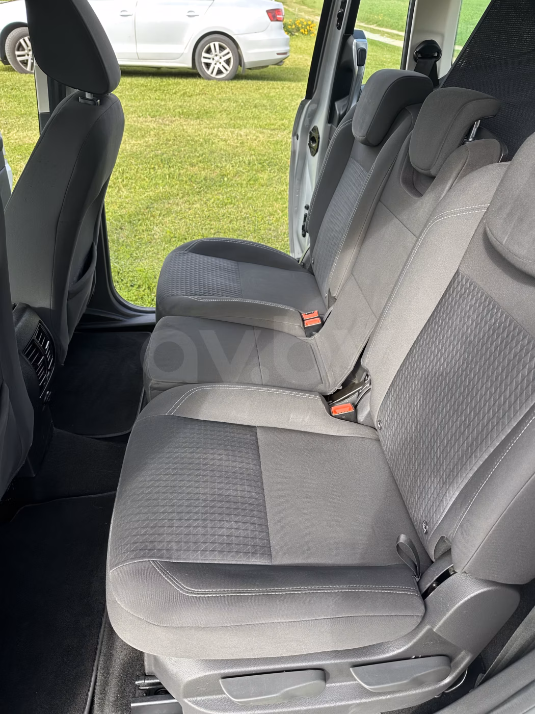Ford Grand C-Max фото 4