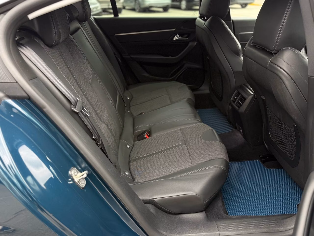 Peugeot 508 фото 18