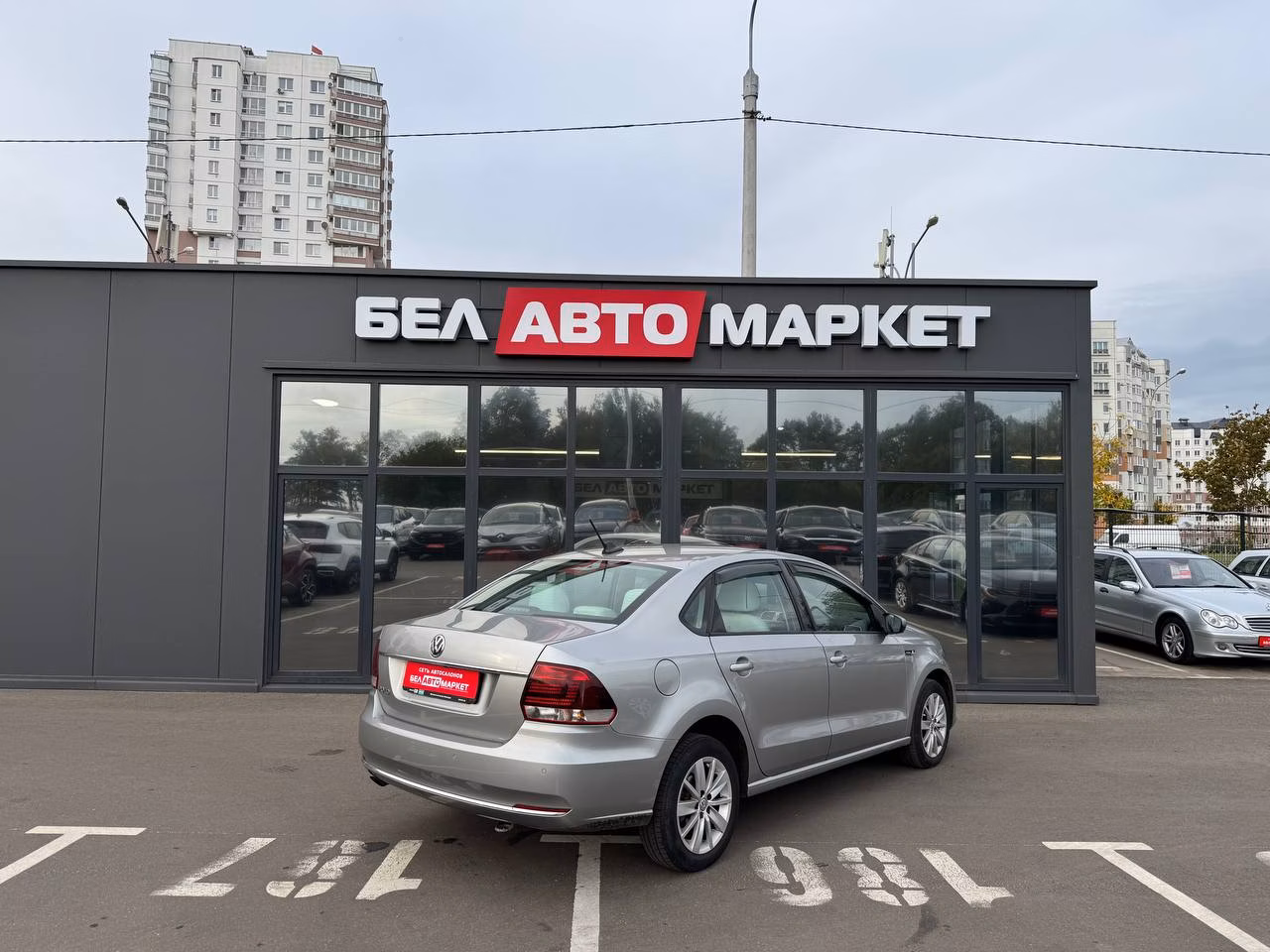 Volkswagen Polo Sedan фото 5