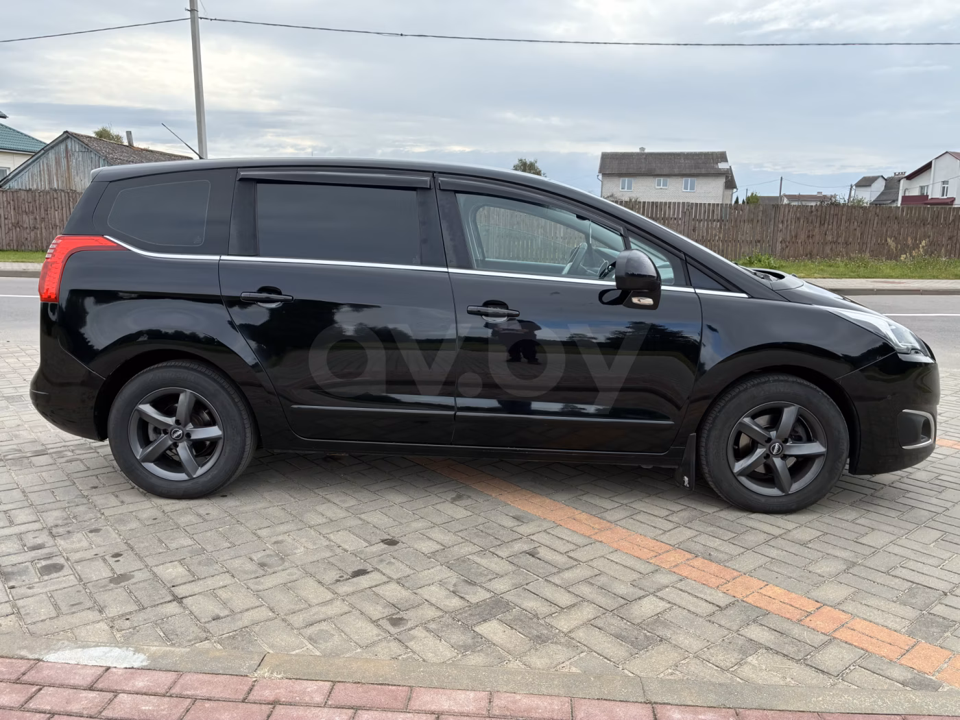 Peugeot 5008 фото 4