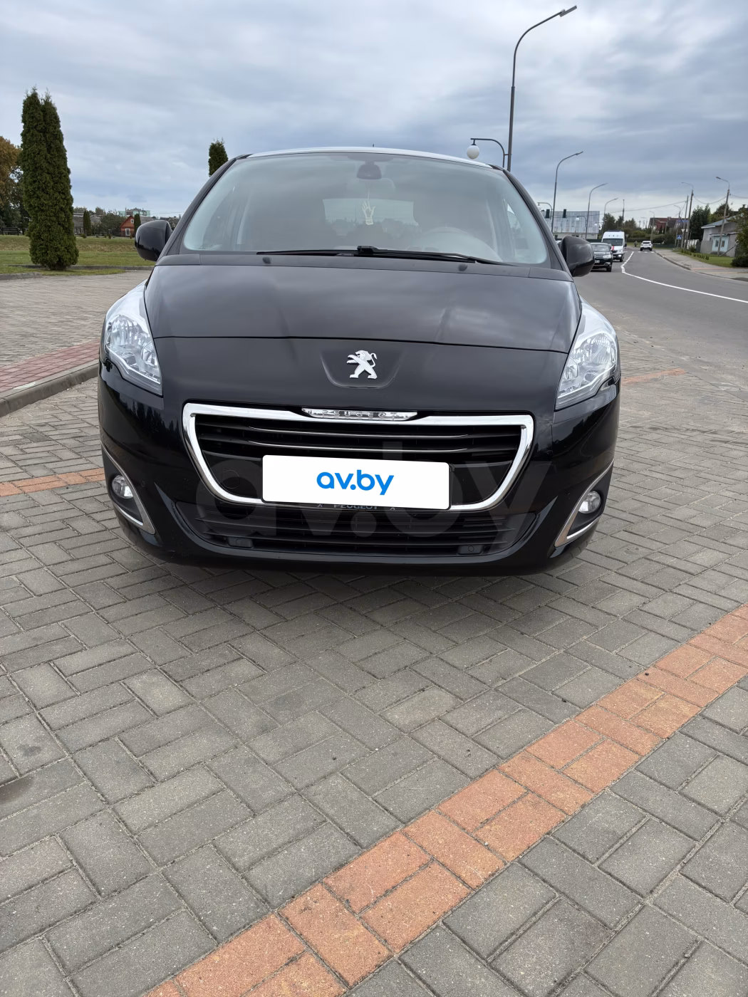 Peugeot 5008 фото 5