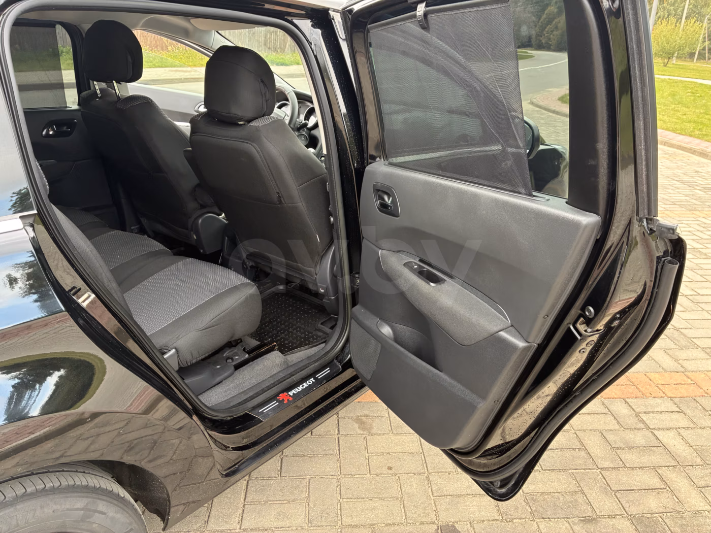Peugeot 5008 фото 13