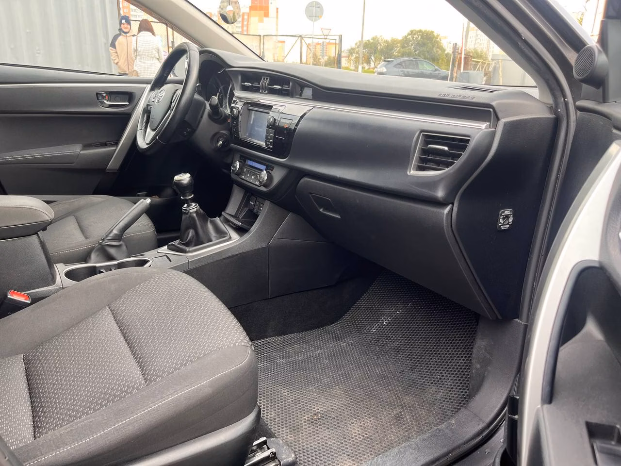 Toyota Corolla фото 19