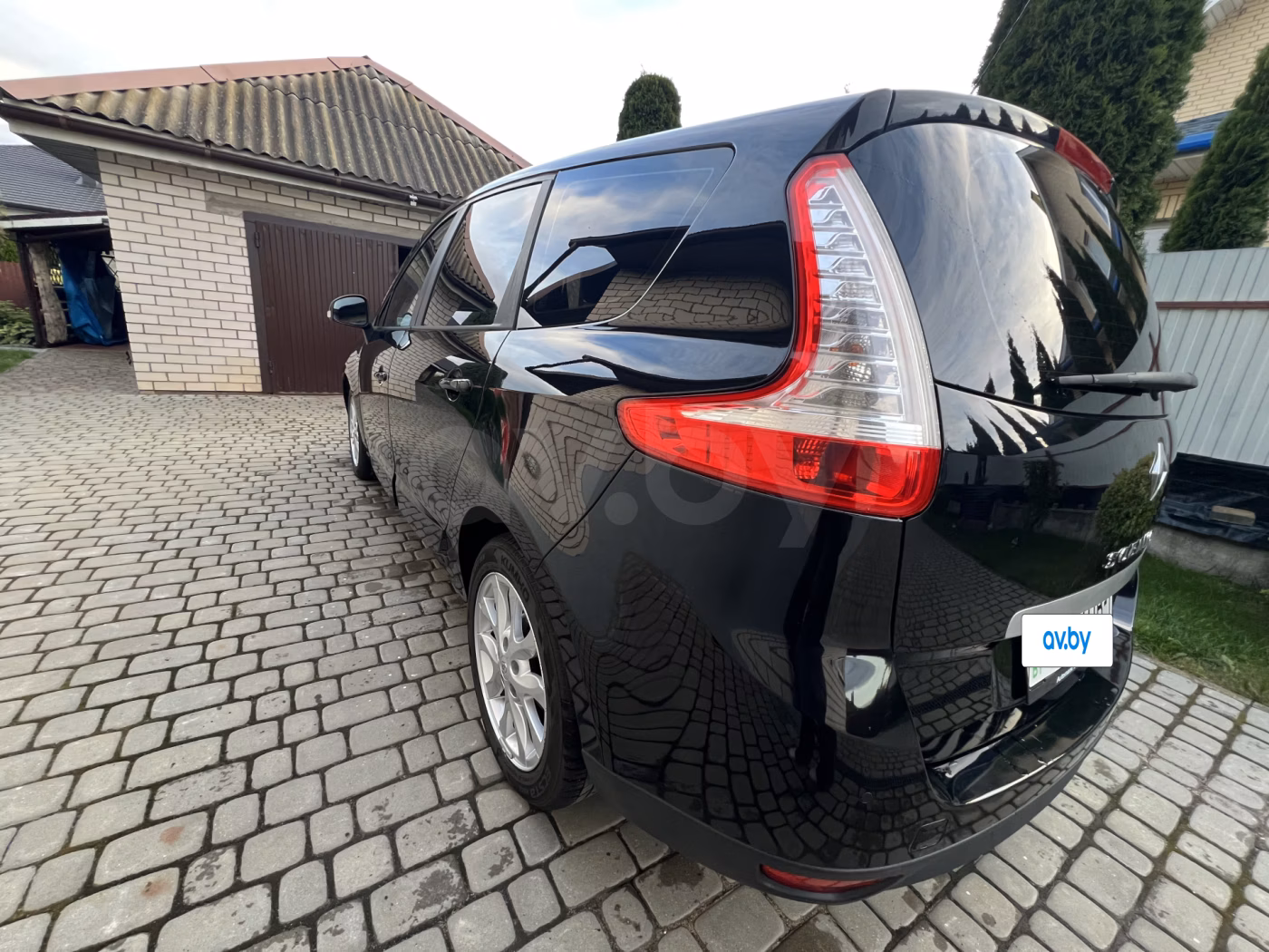 Renault Grand Scenic фото 2