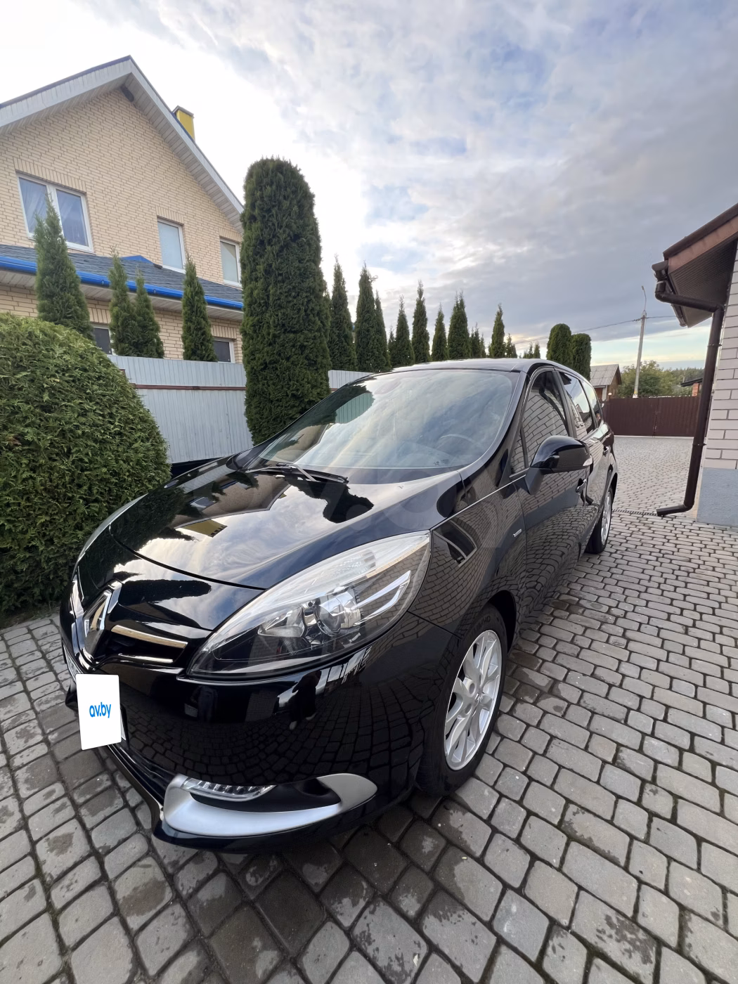 Renault Grand Scenic фото 3