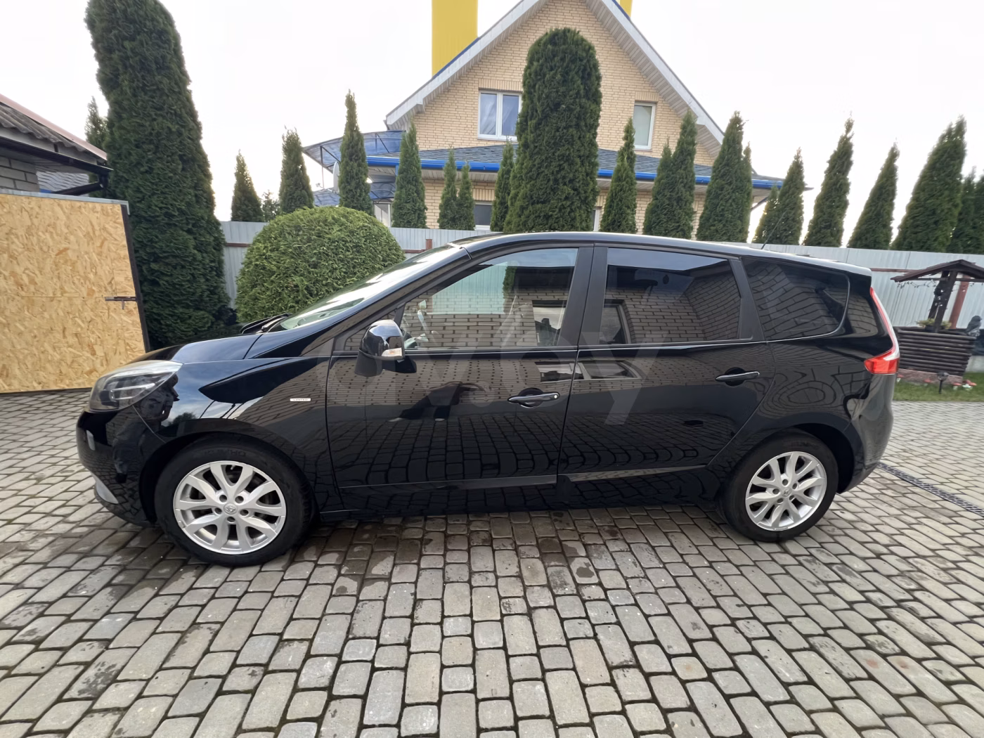 Renault Grand Scenic фото 5
