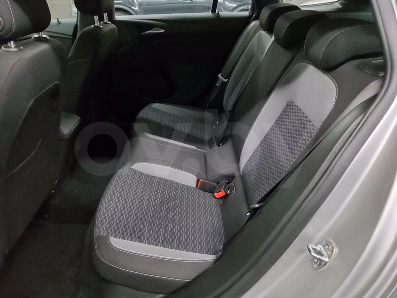 Opel Astra фото 13