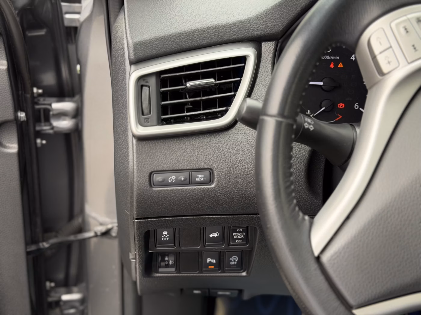 Nissan X-Trail фото 20
