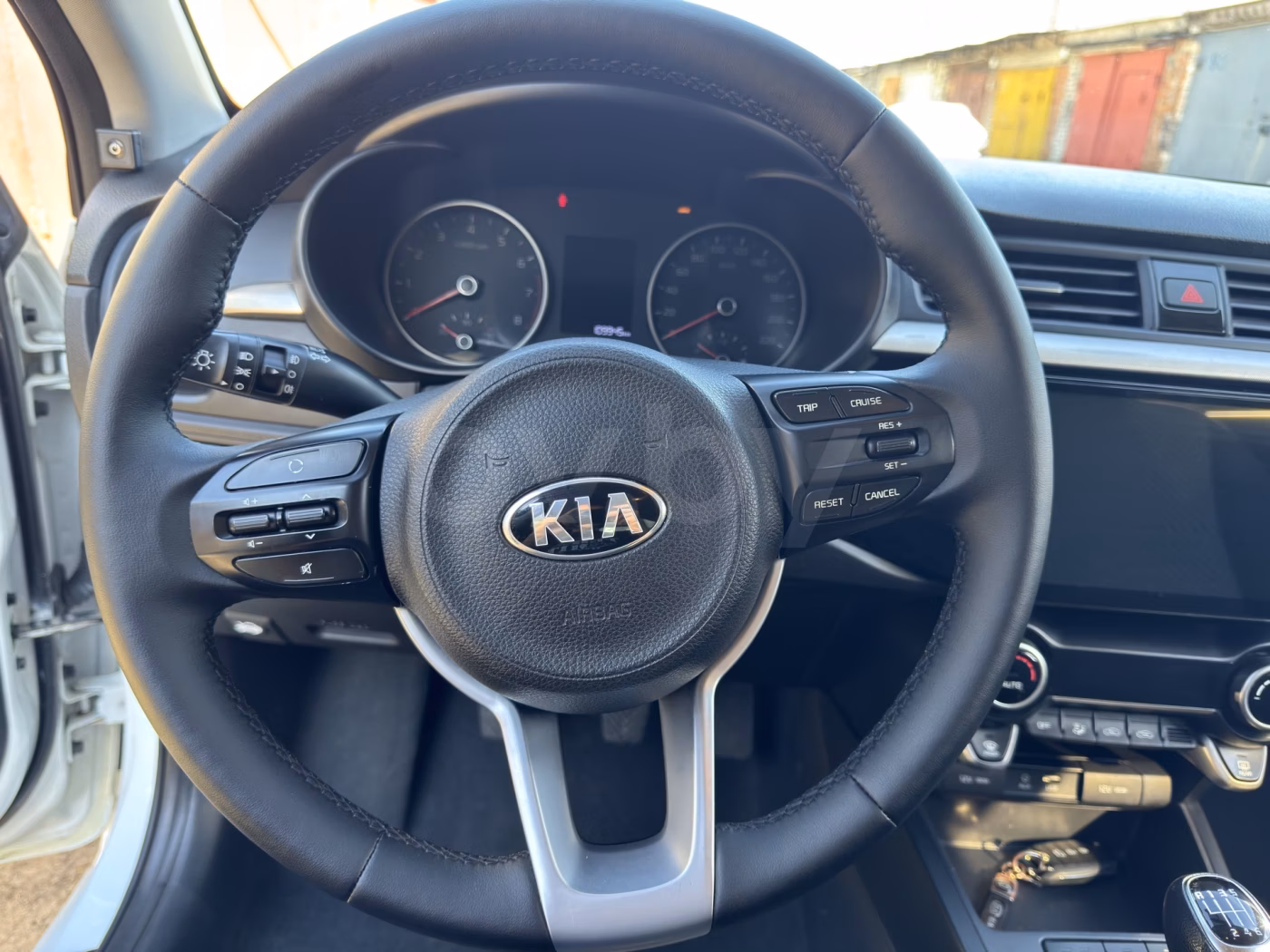 Kia Rio фото 17