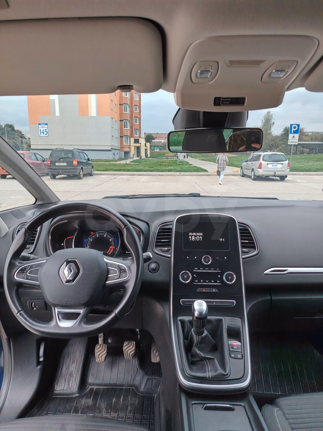 Renault Grand Scenic фото 8