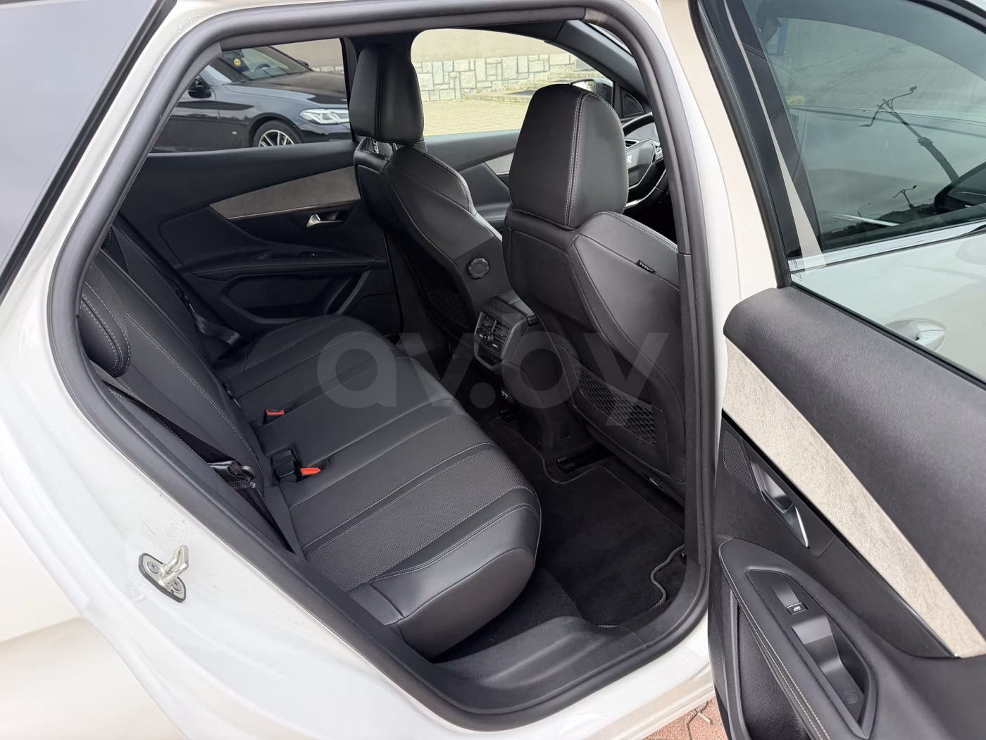 Peugeot 3008 фото 13