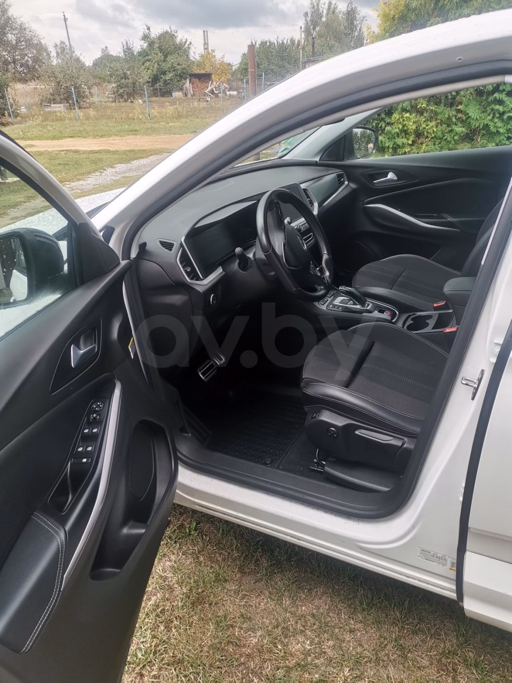Opel Grandland X фото 10