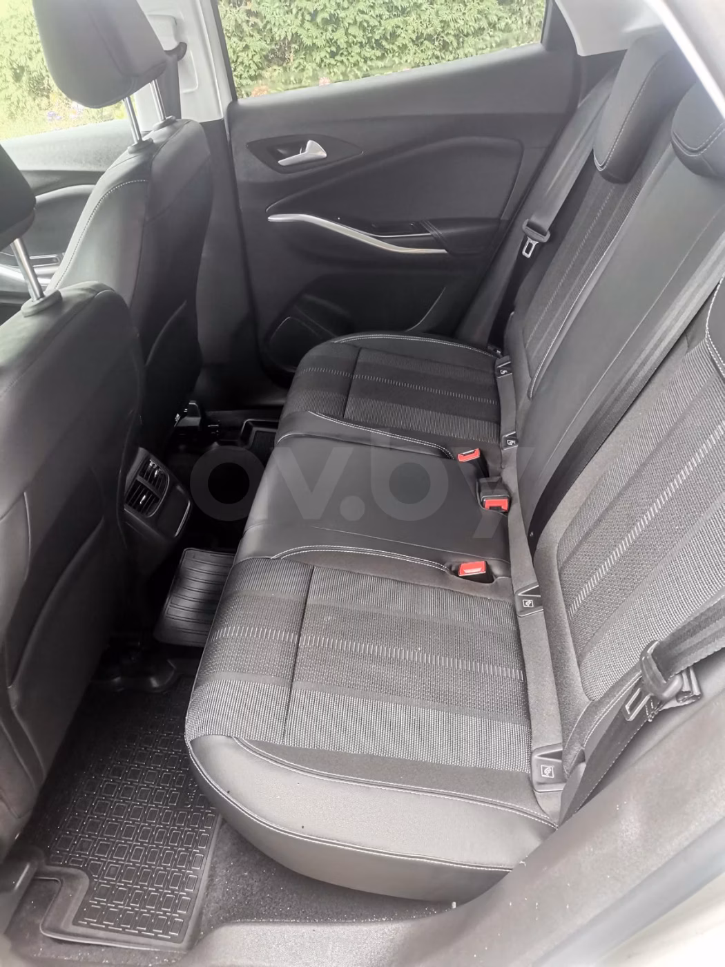 Opel Grandland X фото 14