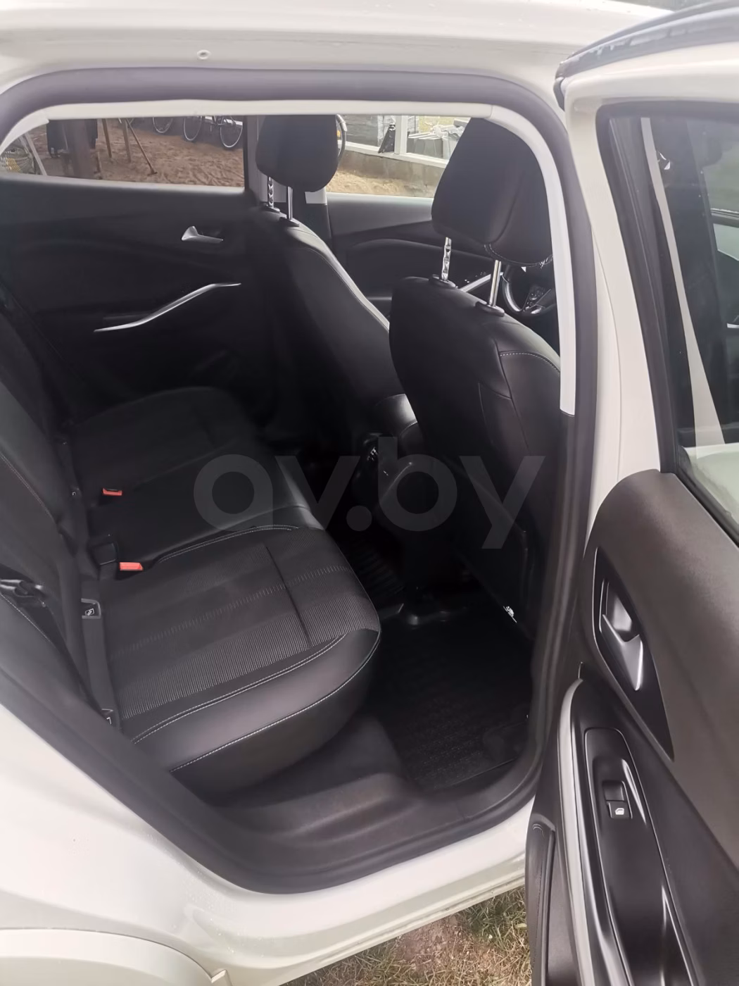 Opel Grandland X фото 15