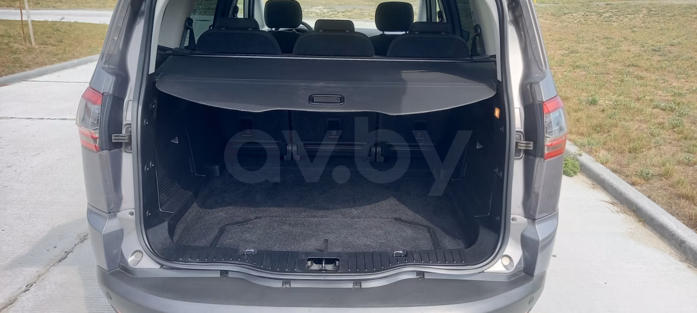 Ford S-MAX фото 7