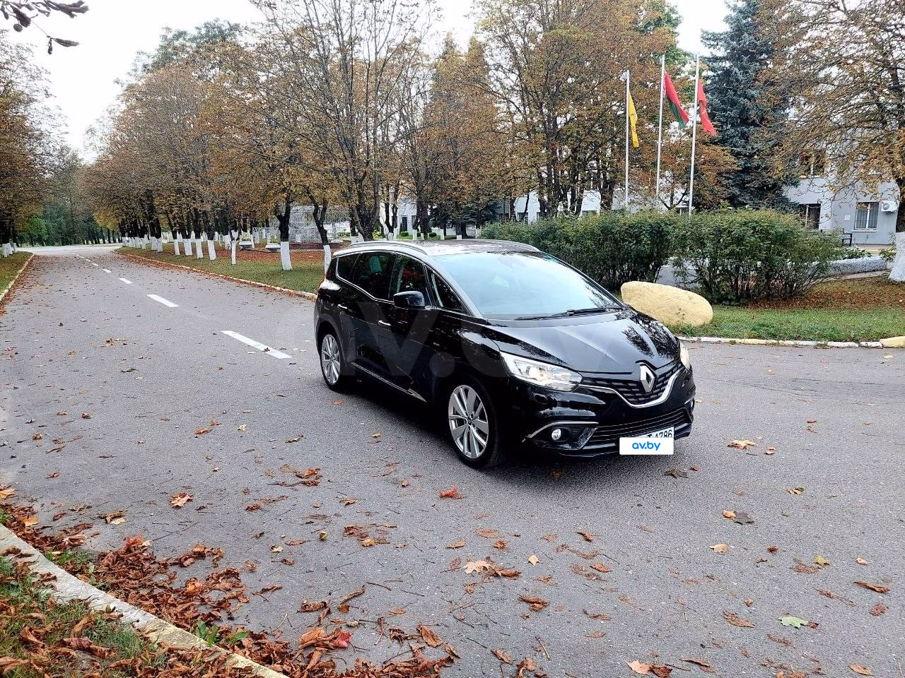 Renault Grand Scenic фото 2
