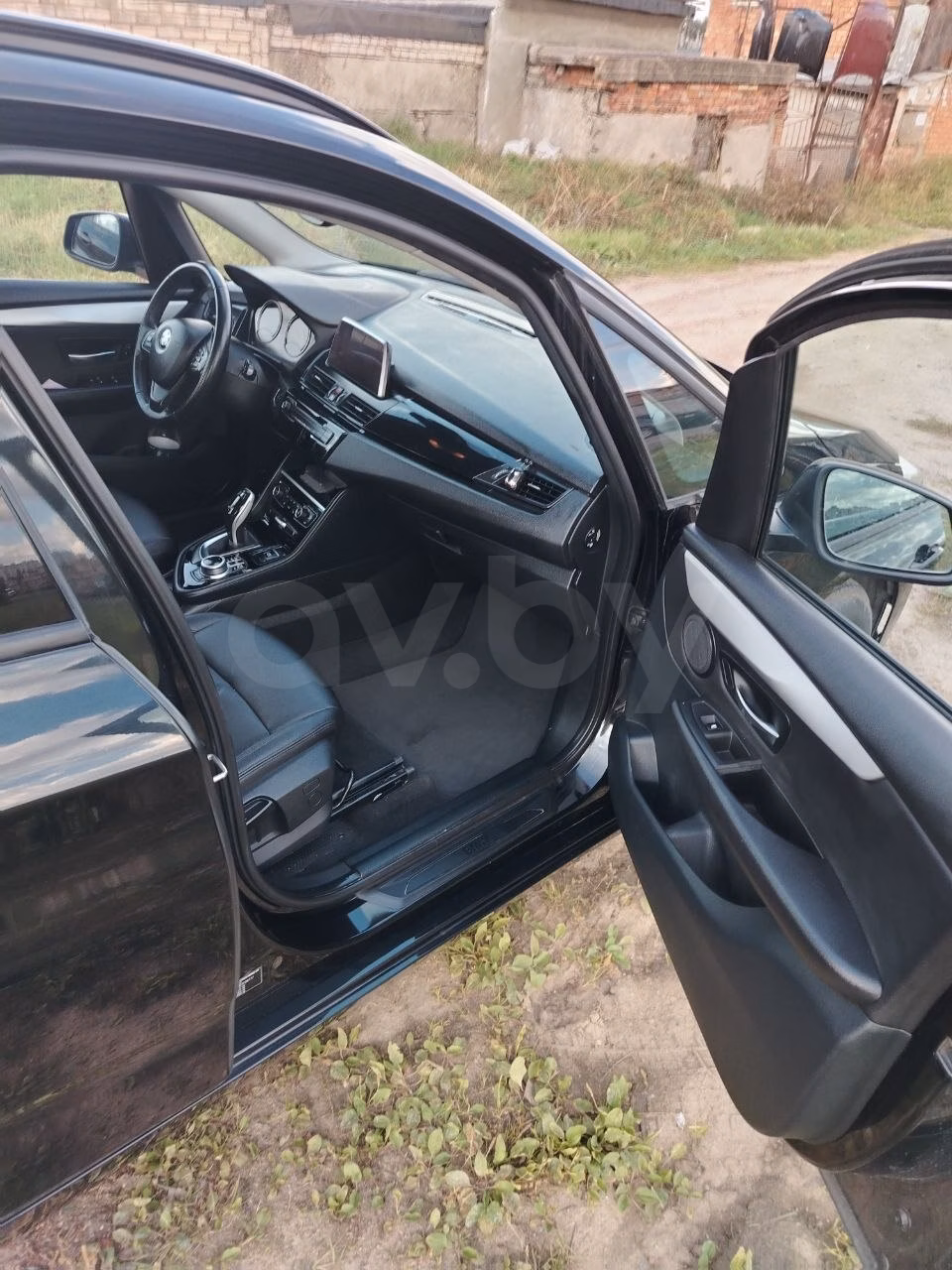 BMW 2 серия Active Tourer фото 9