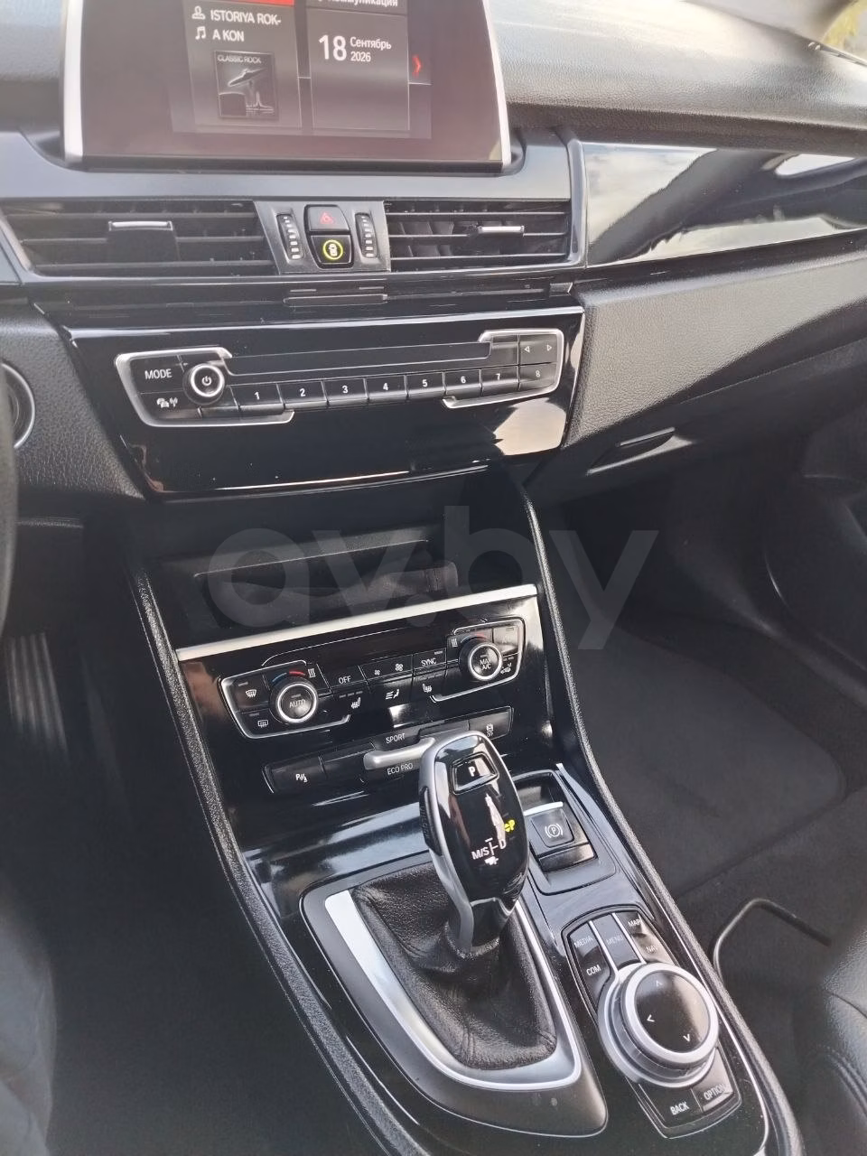 BMW 2 серия Active Tourer фото 11