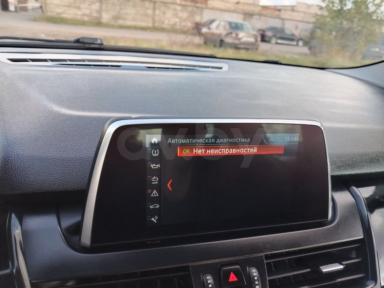 BMW 2 серия Active Tourer фото 12