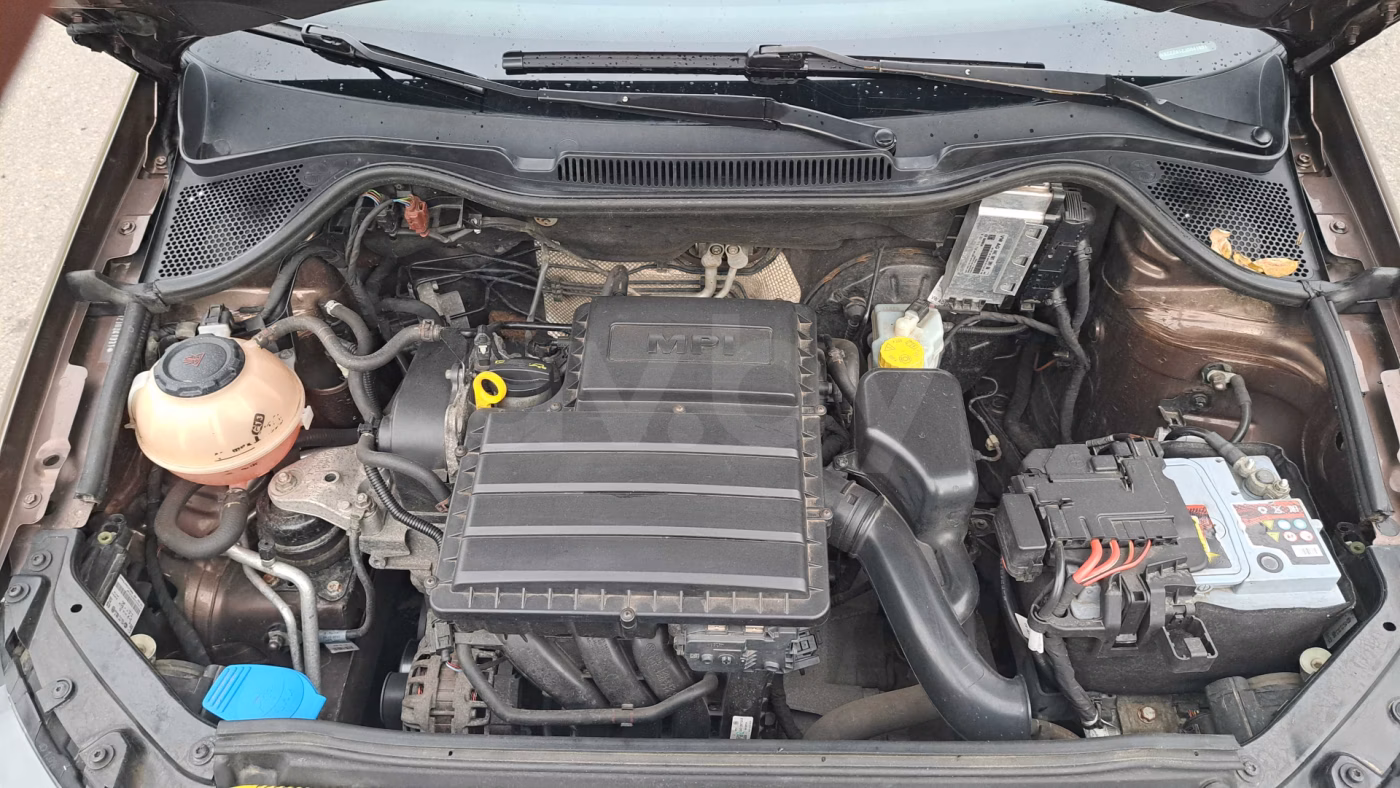 Volkswagen Polo Sedan фото 17