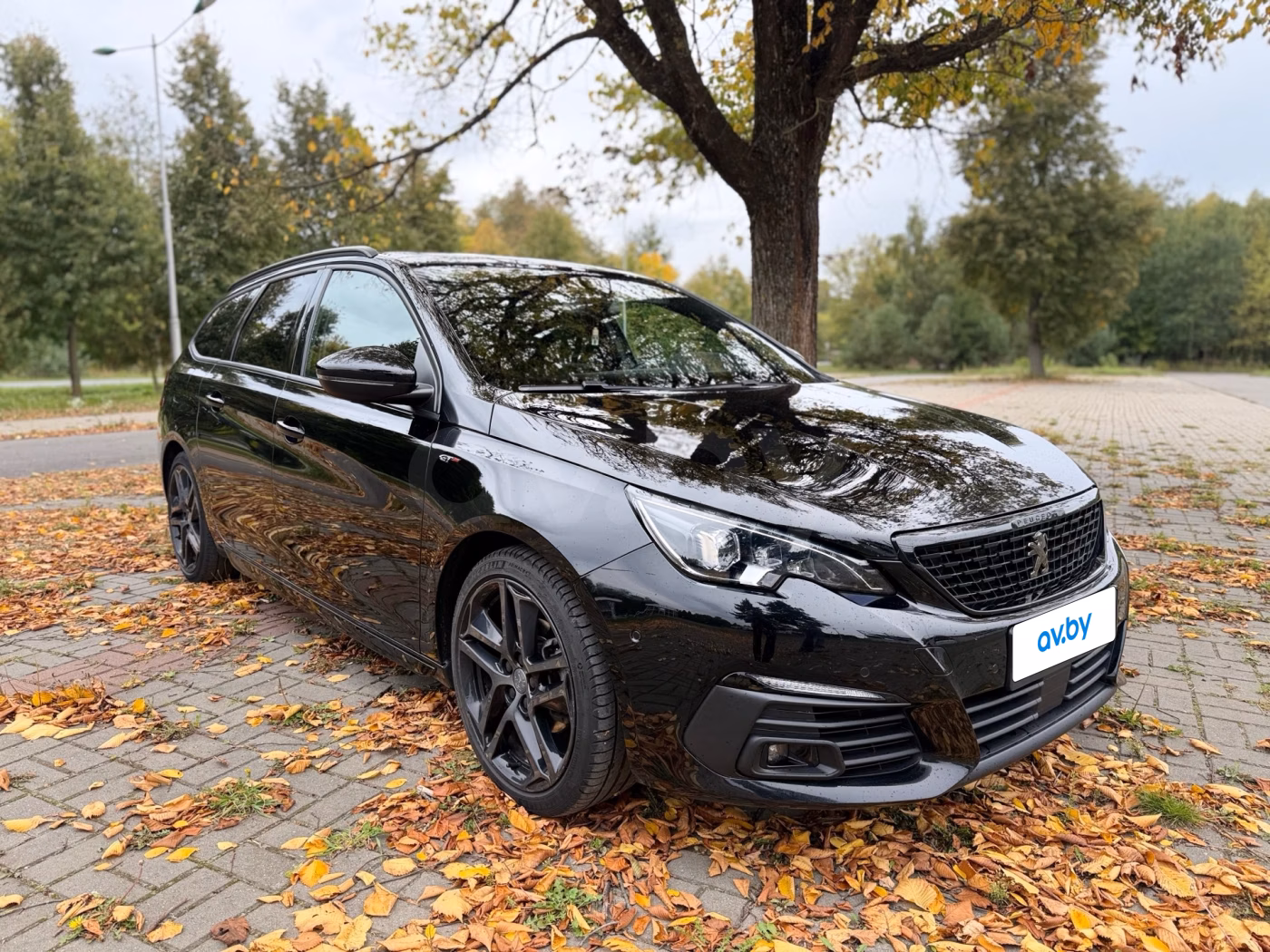 Peugeot 308 фото 2