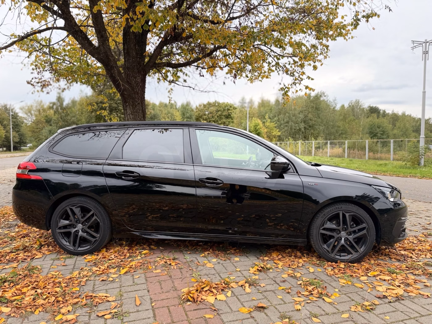 Peugeot 308 фото 3