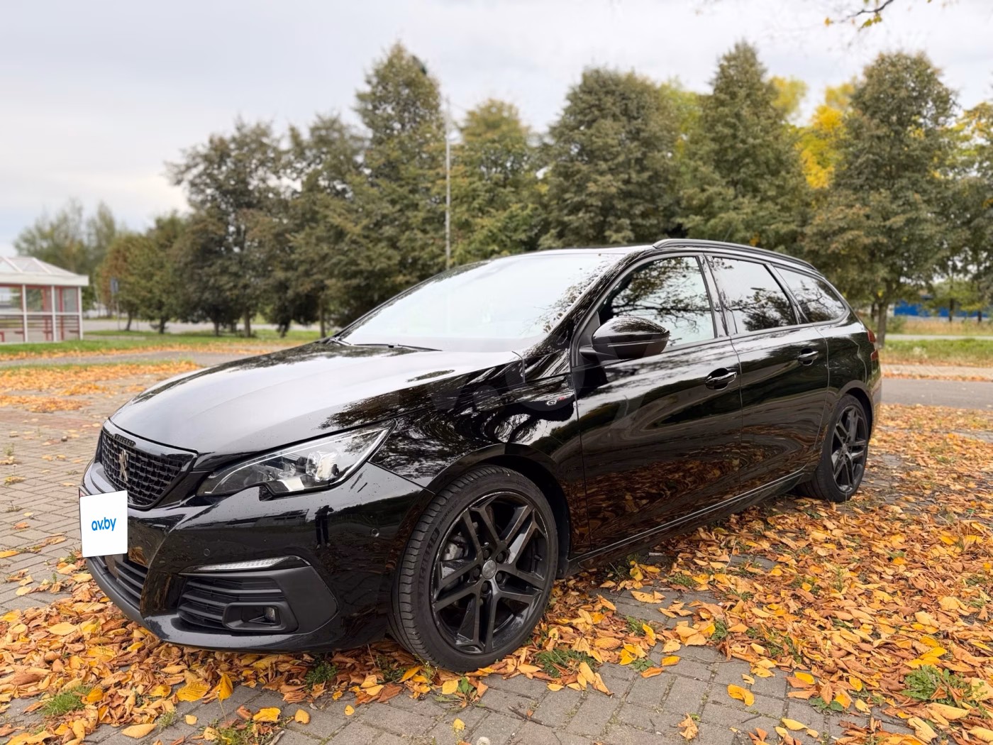 Peugeot 308 фото 8