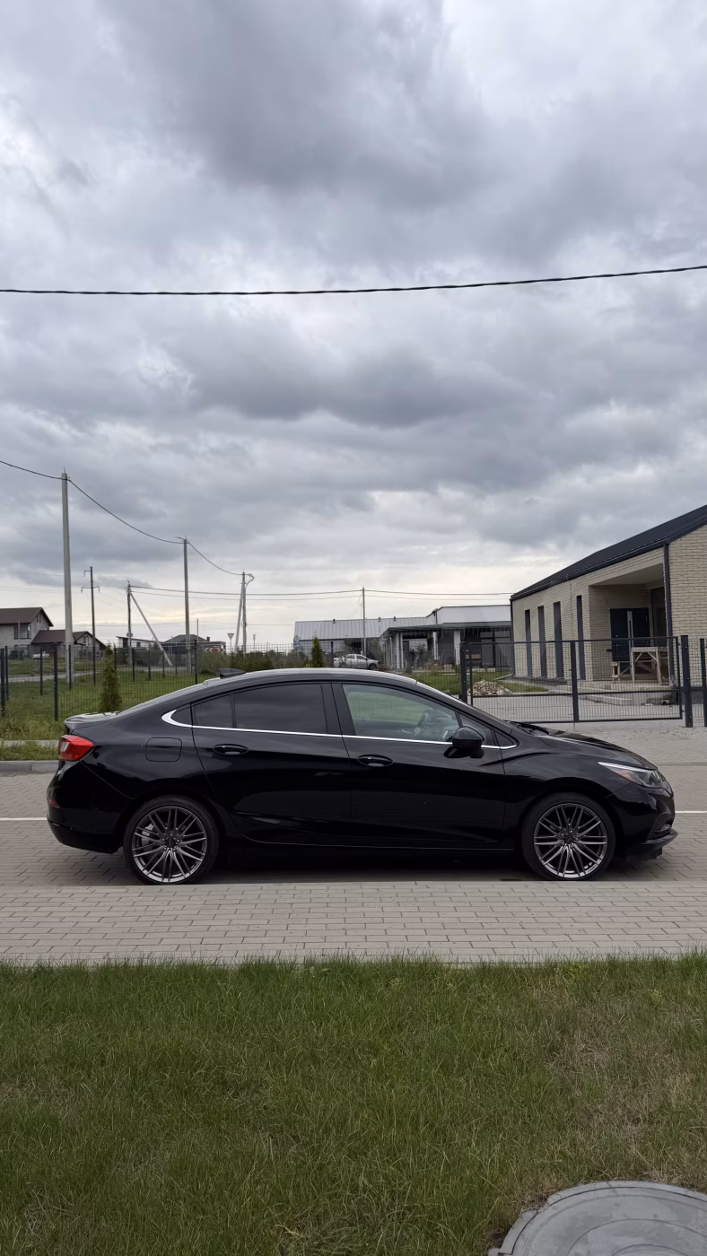 Chevrolet Cruze фото 8