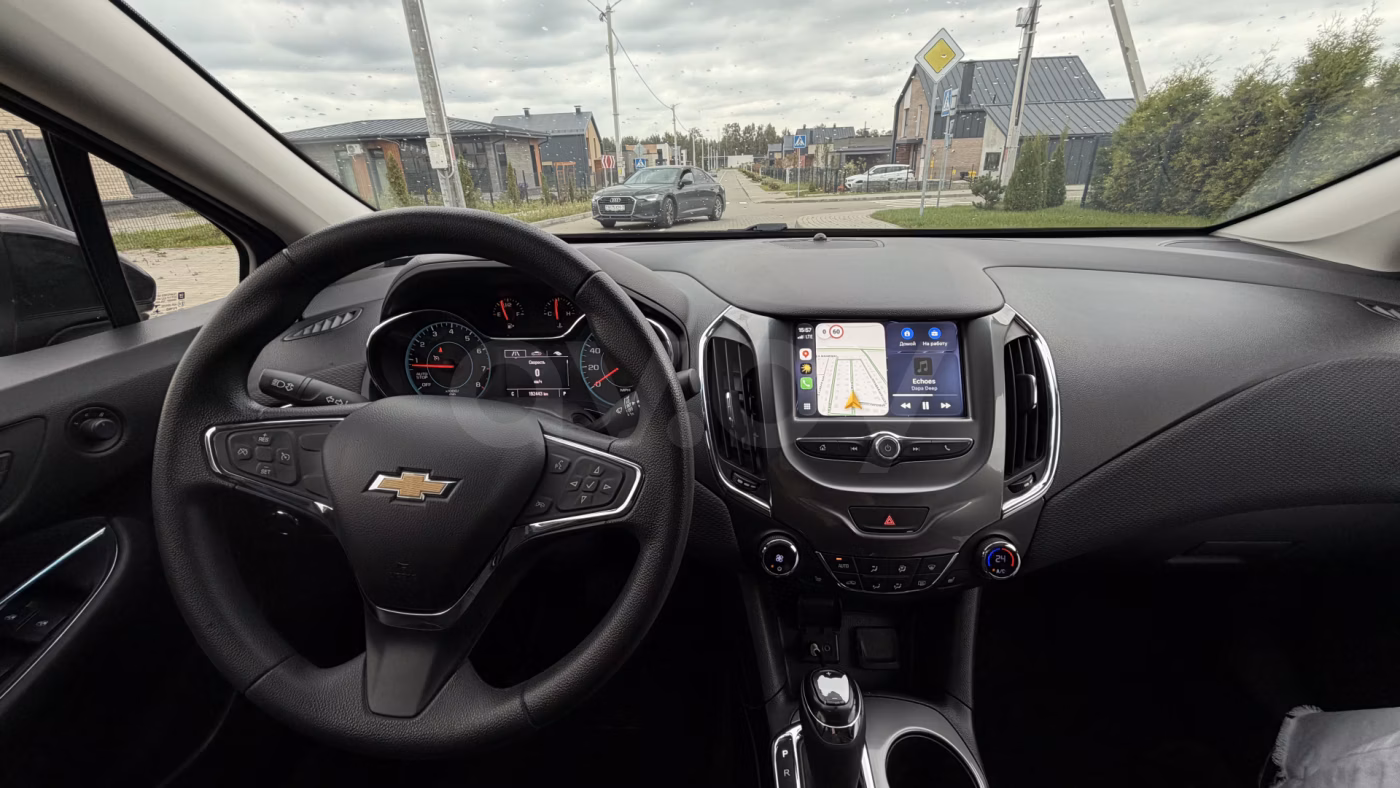 Chevrolet Cruze фото 9