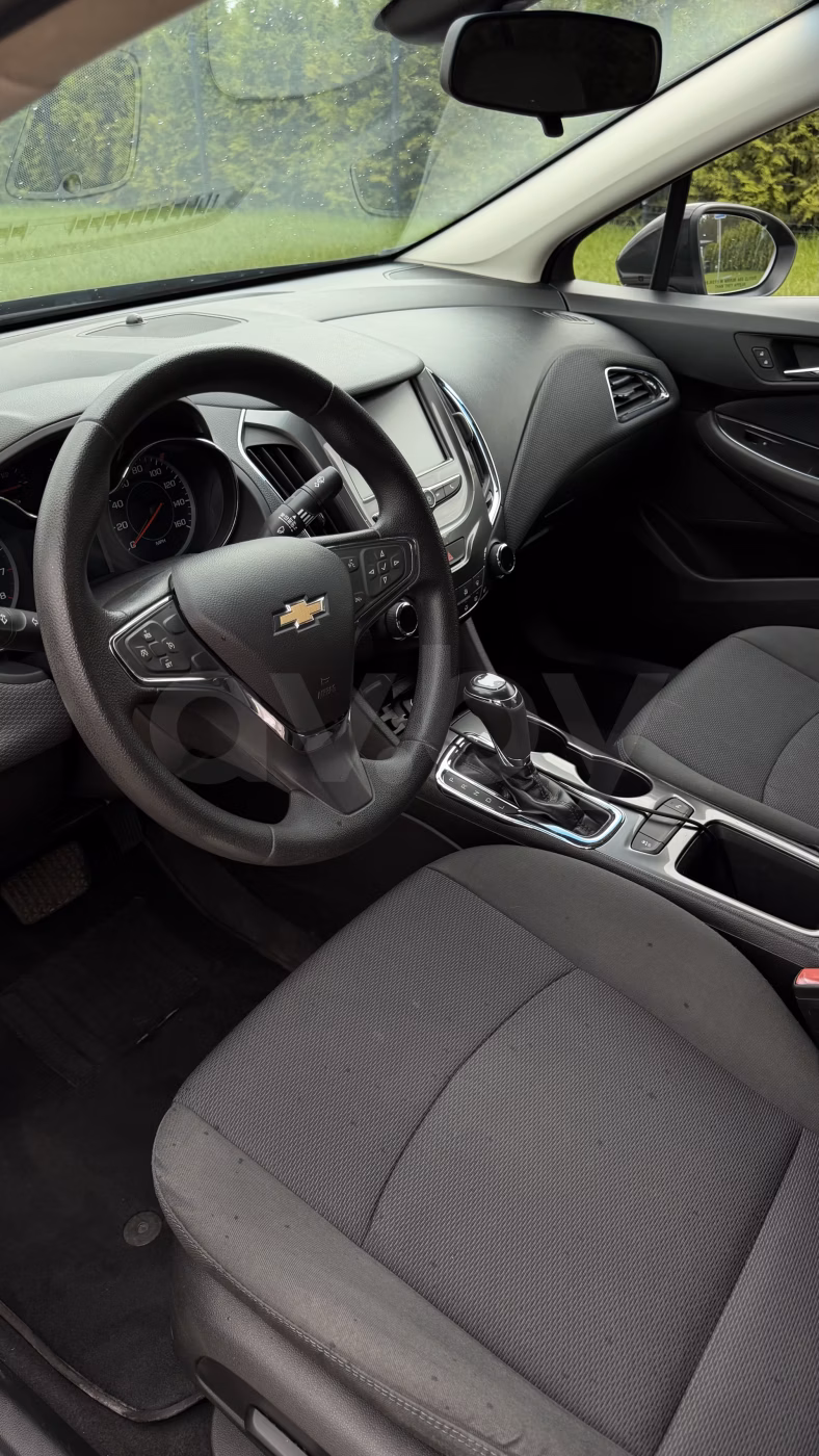 Chevrolet Cruze фото 10