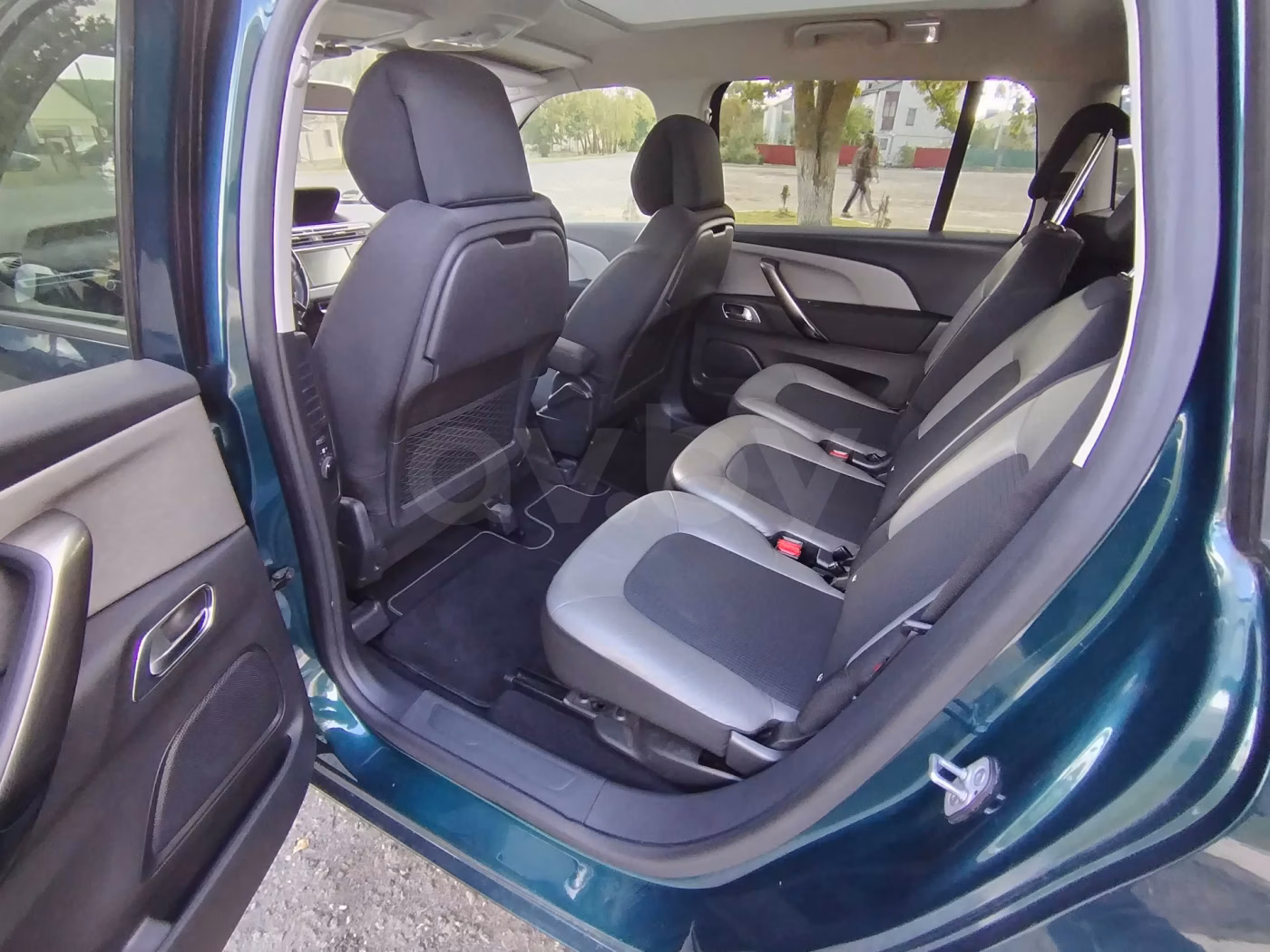 Citroen C4 Grand Spacetourer фото 7