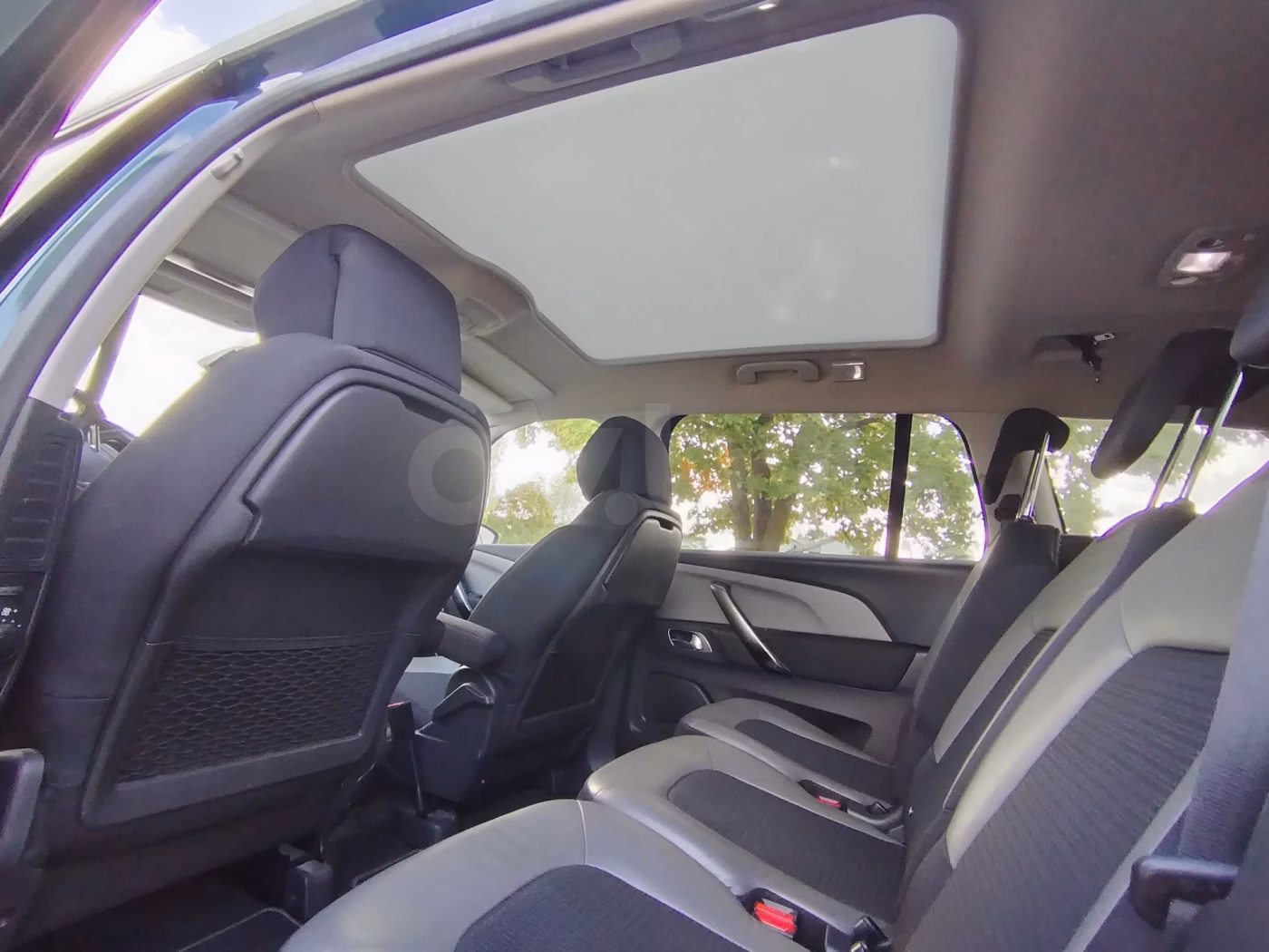 Citroen C4 Grand Spacetourer фото 8