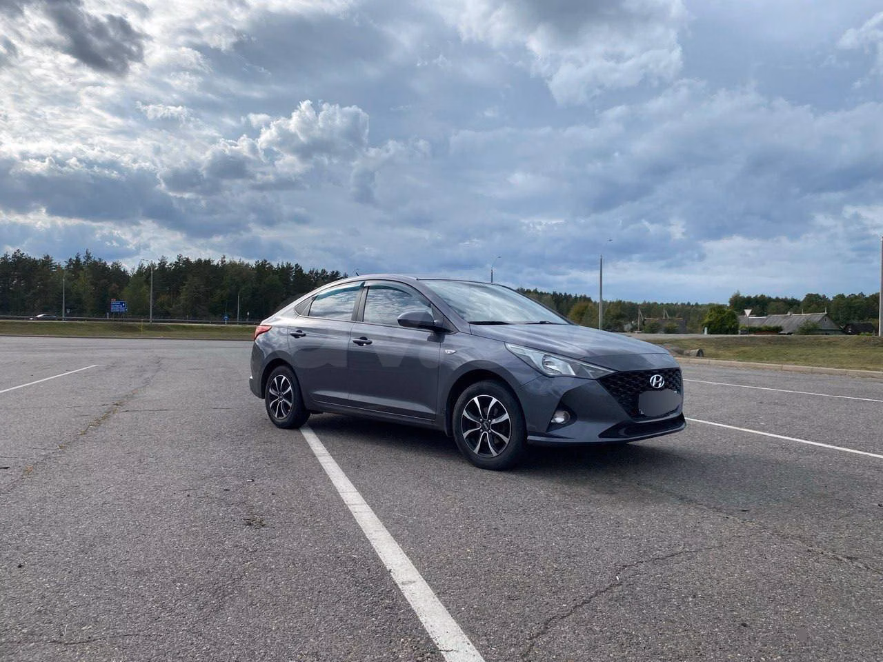 Hyundai Accent фото 3