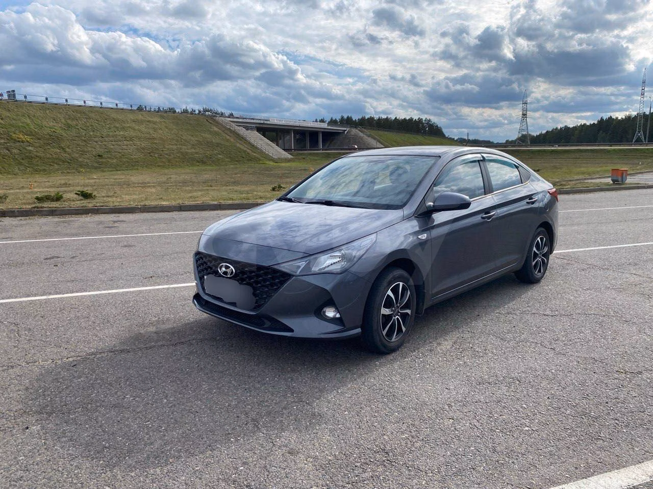 Hyundai Accent фото 4