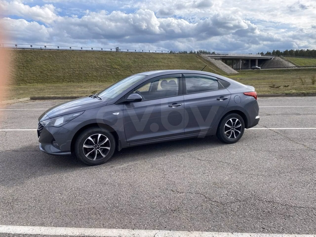 Hyundai Accent фото 6