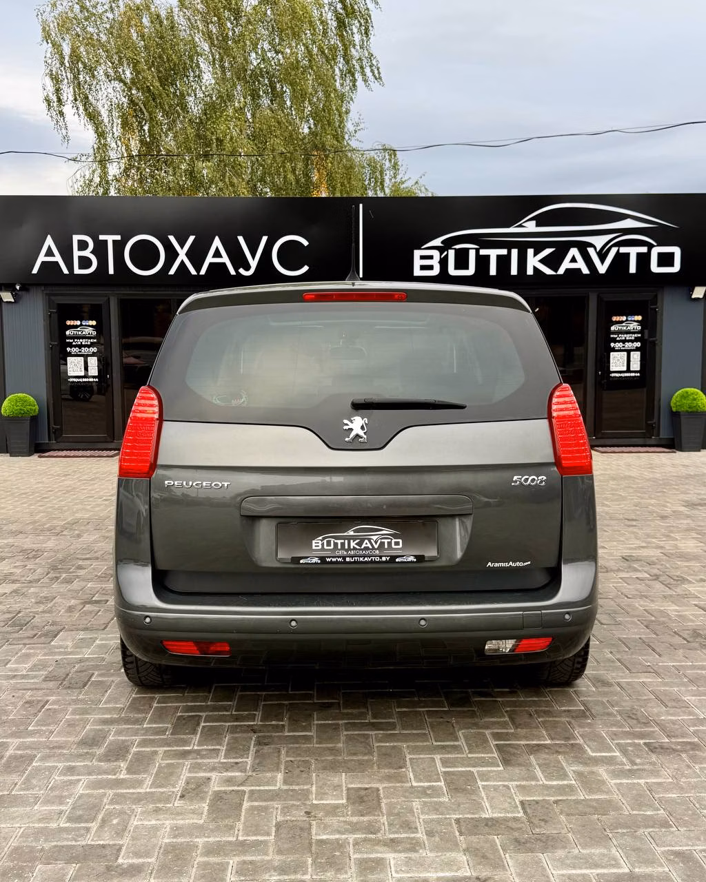 Peugeot 5008 фото 6